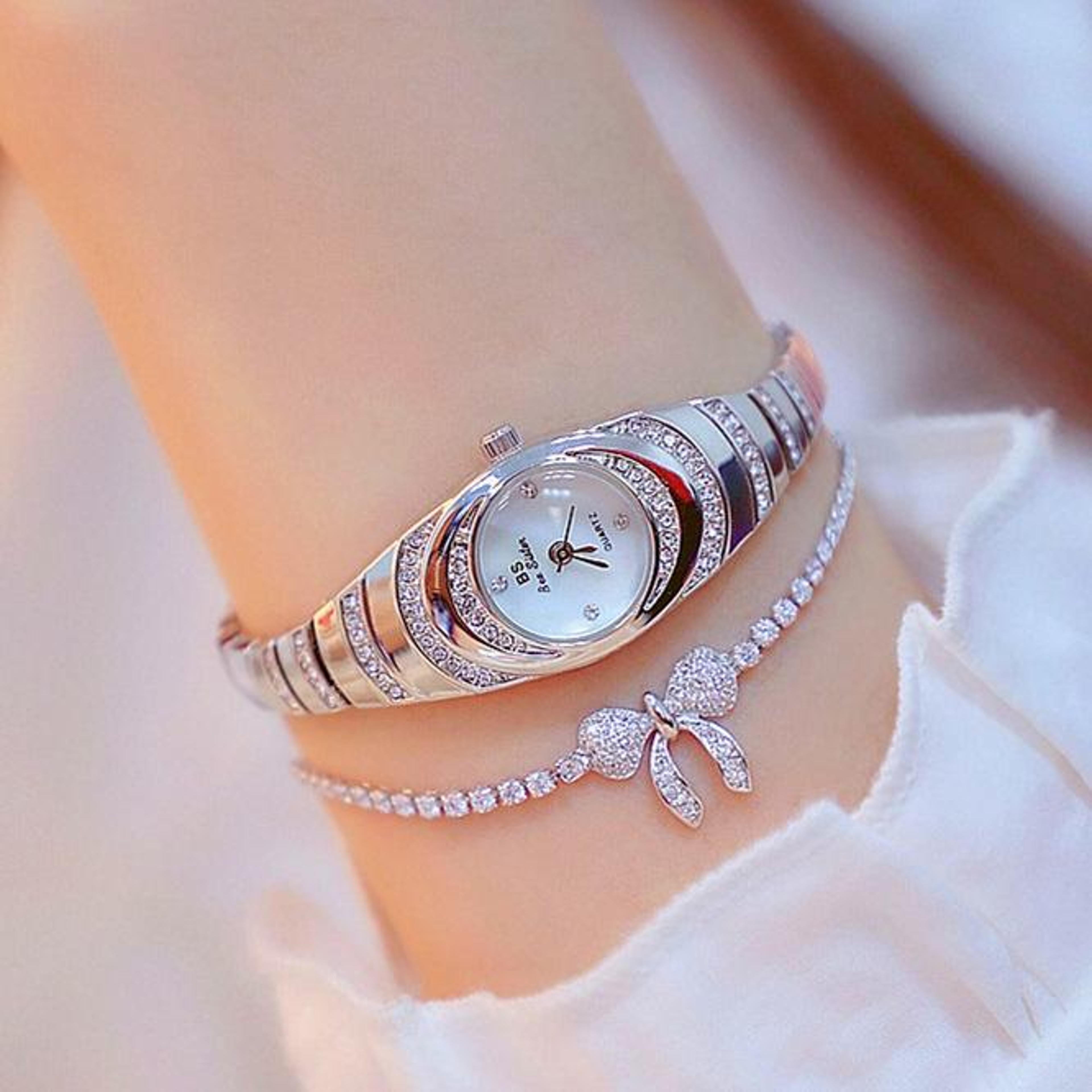 ladies oval diamond quartz watch elegant women's bracelet dress watch