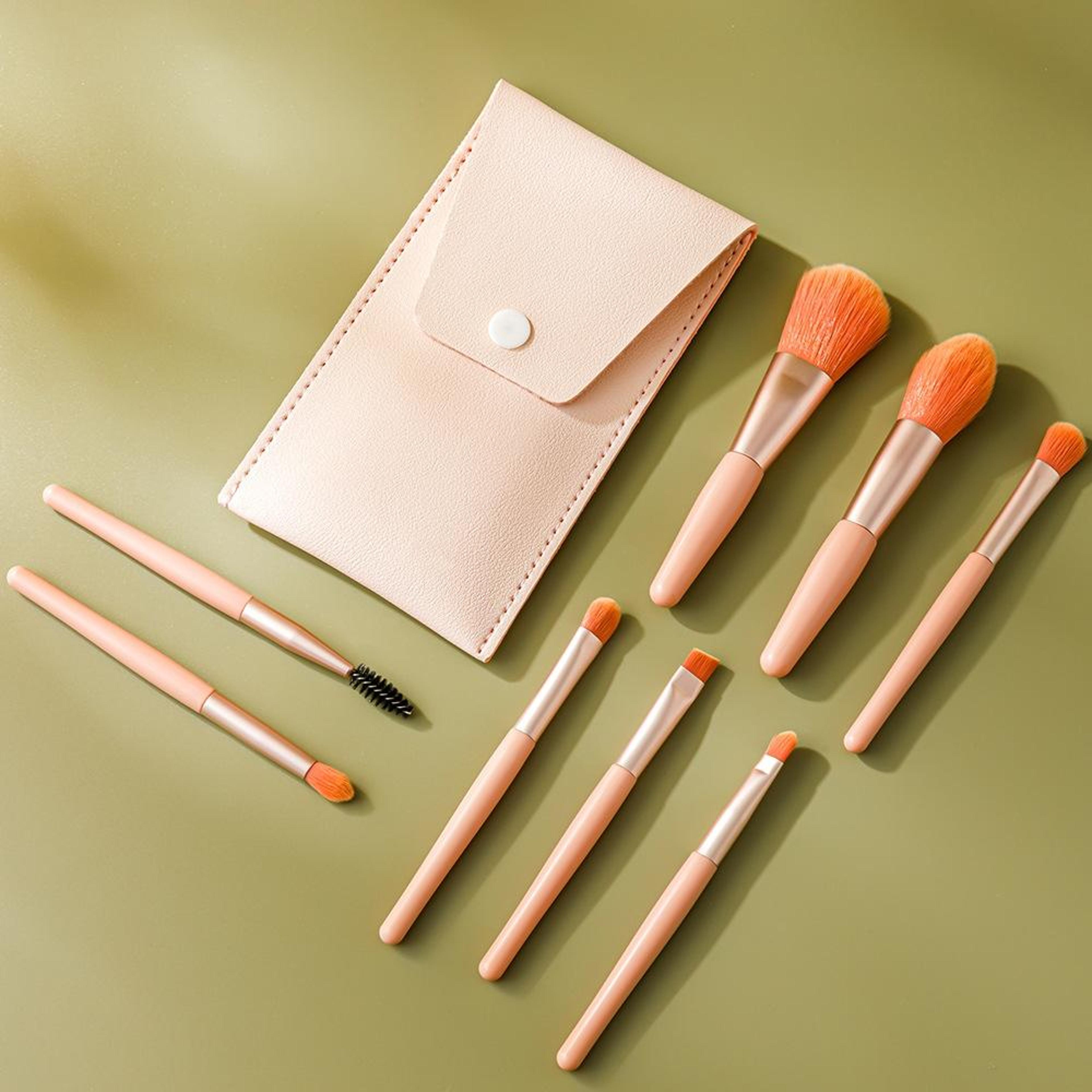 8 in 1 mini makeup brush set portable travel makeup brushes with soft bristles and wooden handles