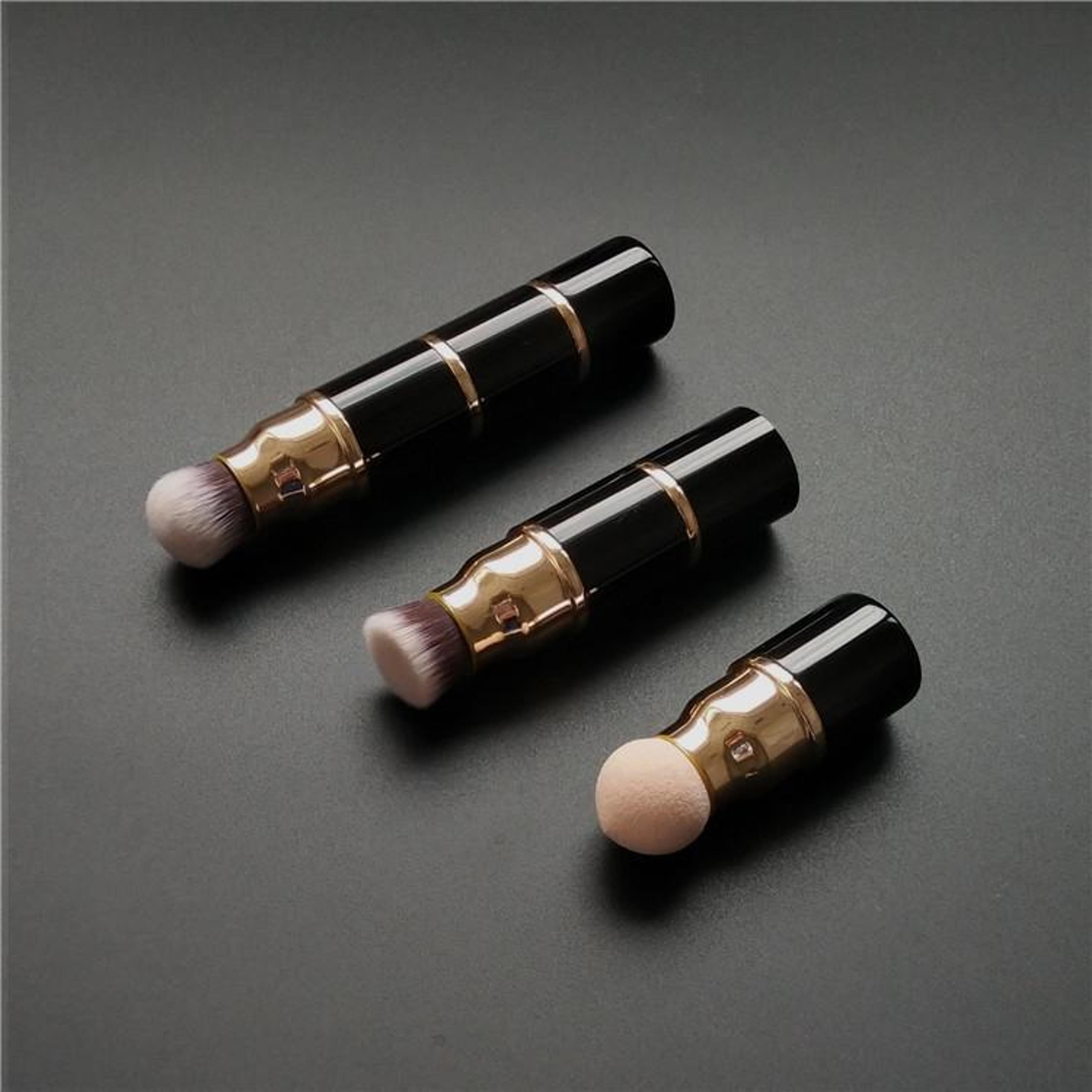 3 in 1 makeup brush with foundation brush powder brush and makeup sponge travel beauty tool