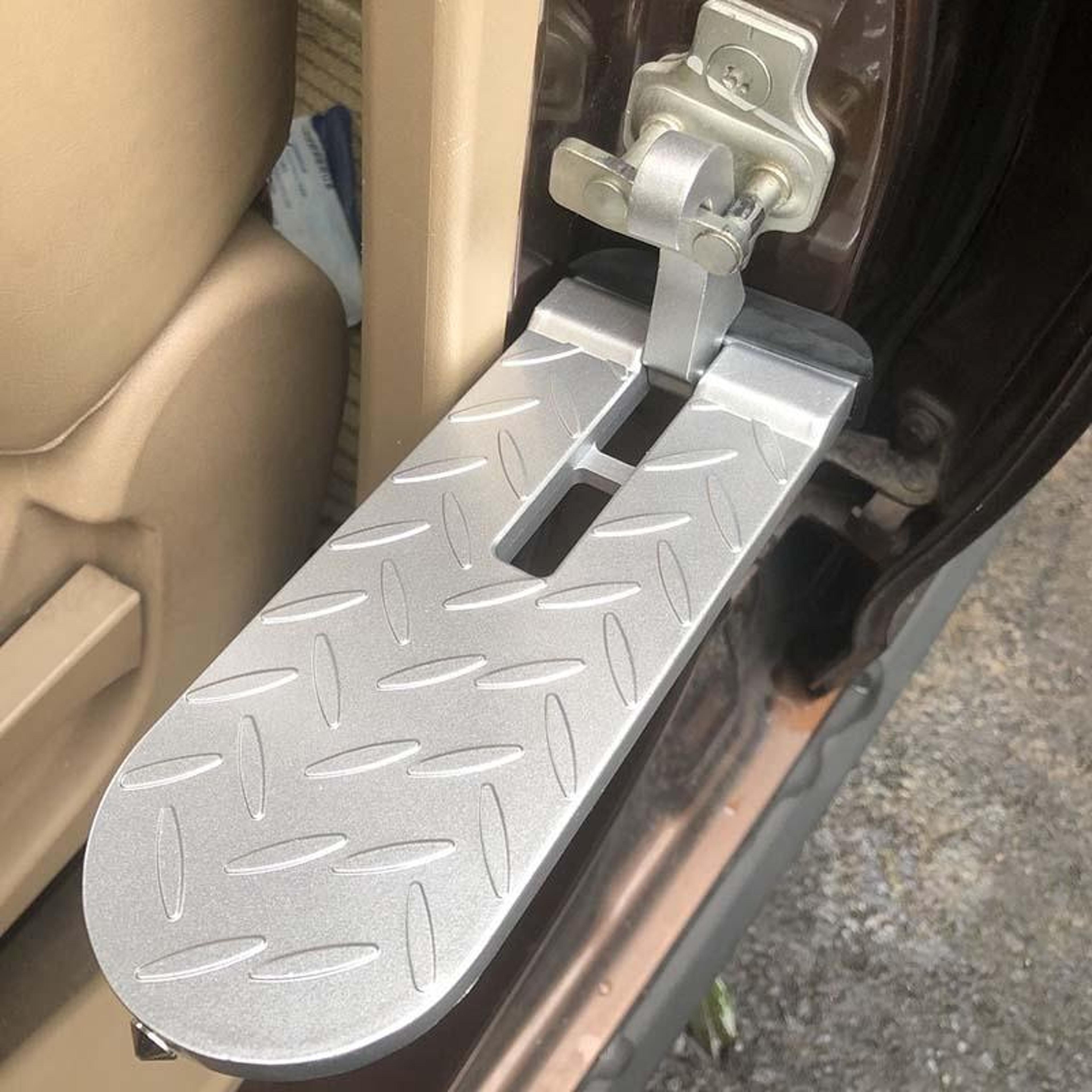 aluminum car door step with safety hammer, car roof access step for suv & truck
