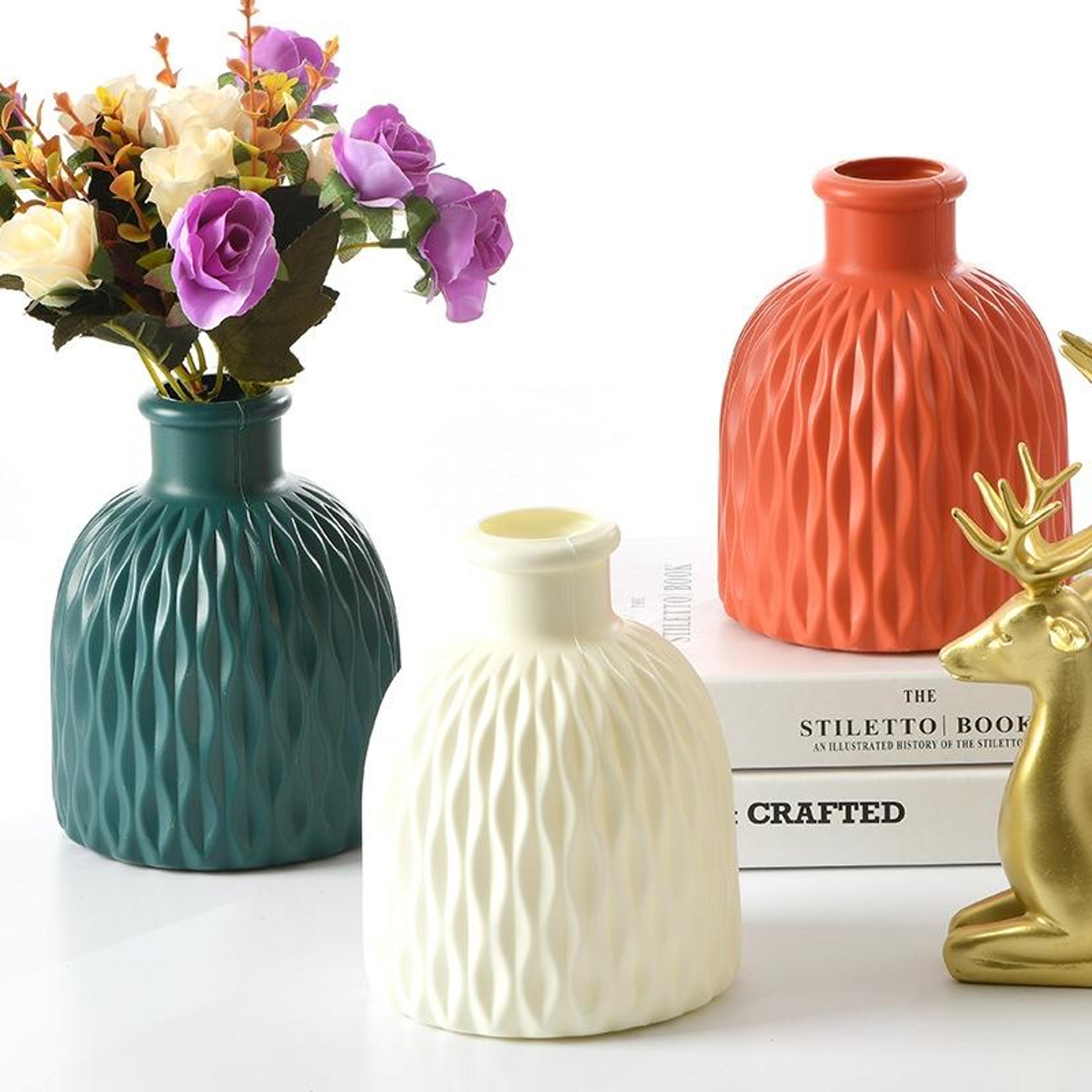 modern decorative flower vase, shatterproof pe plastic flower vase for wet & dry floral arrangements
