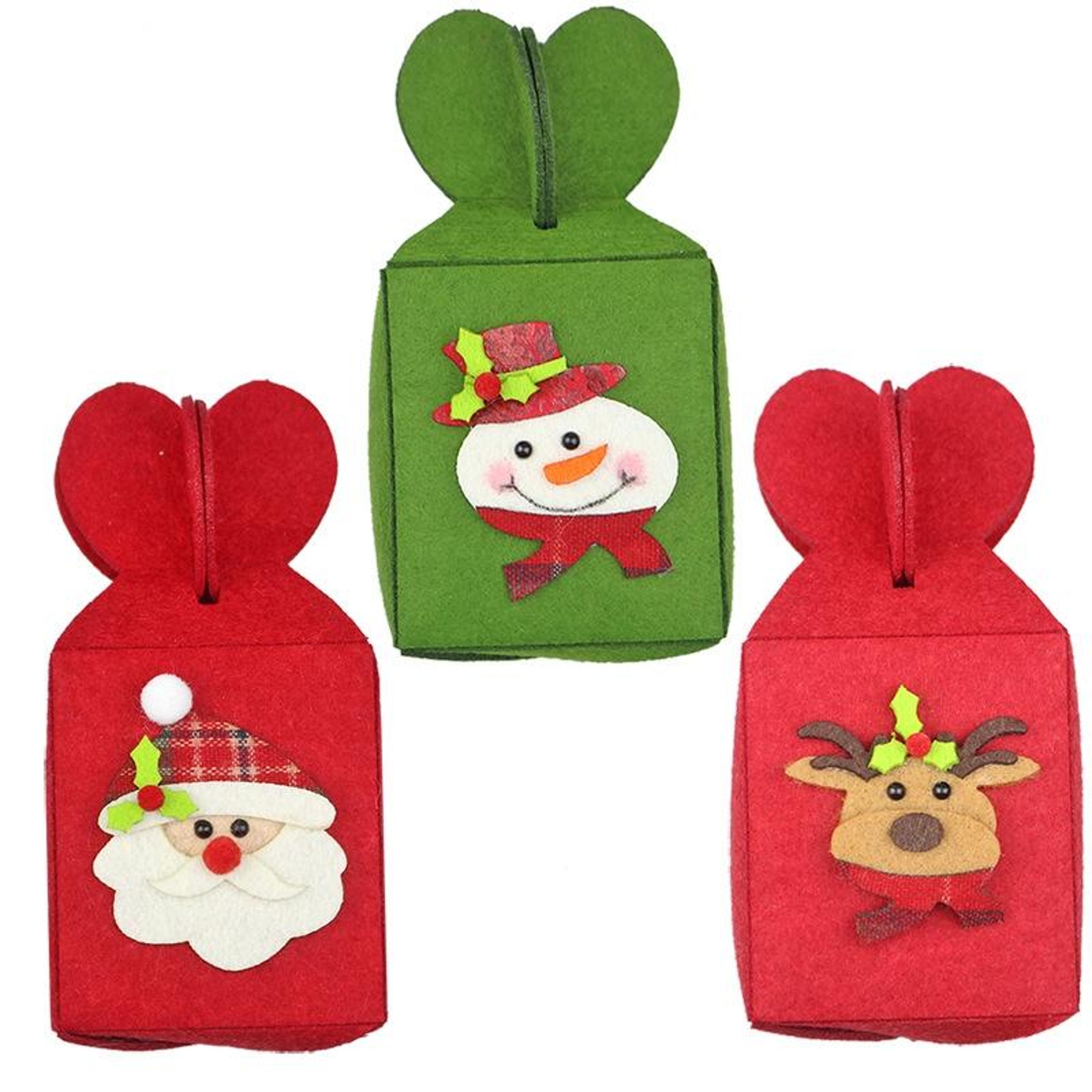 festive foldable christmas gift bag for apples, candy and holiday treats