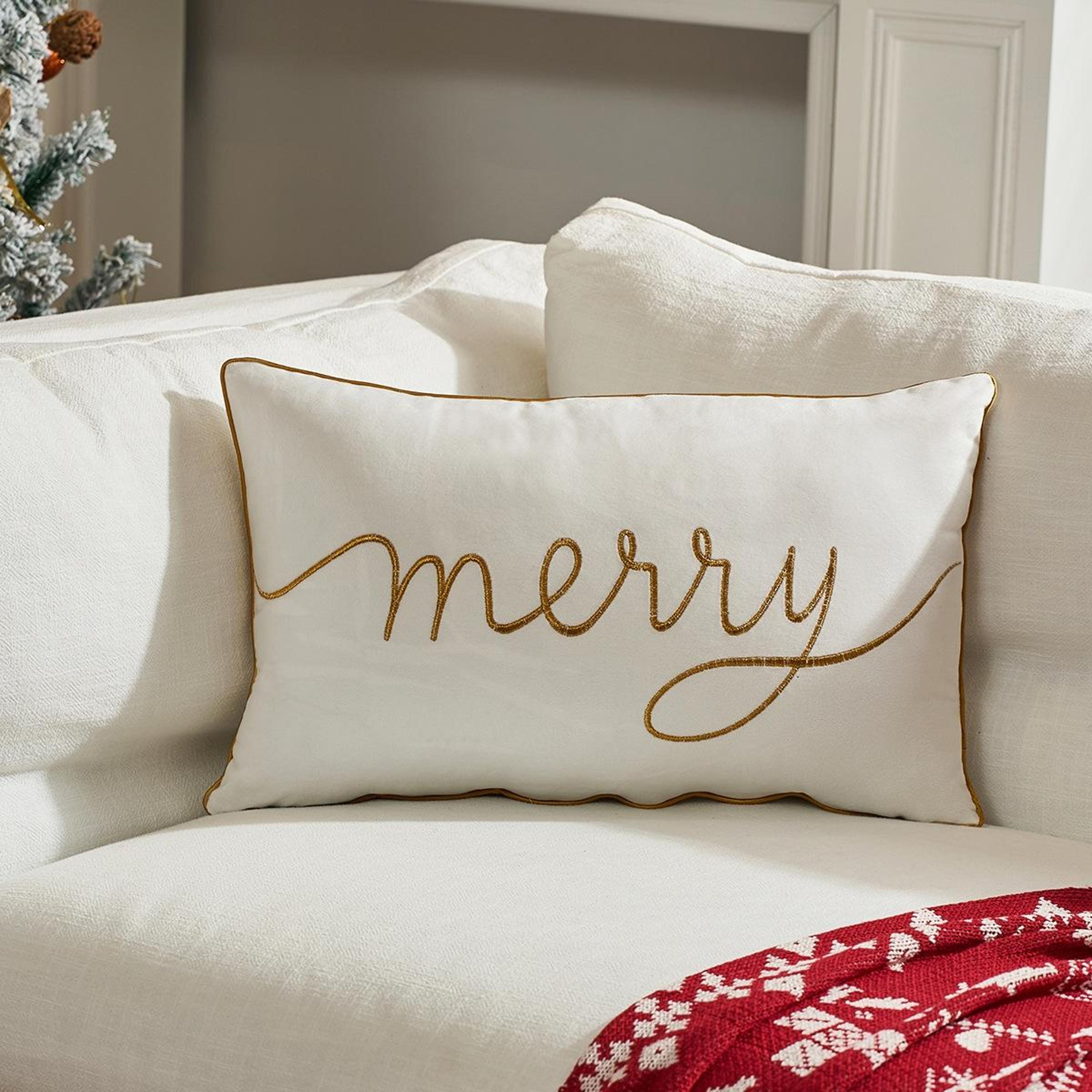christmas pillow cover with hidden zipper for festive holiday home decor