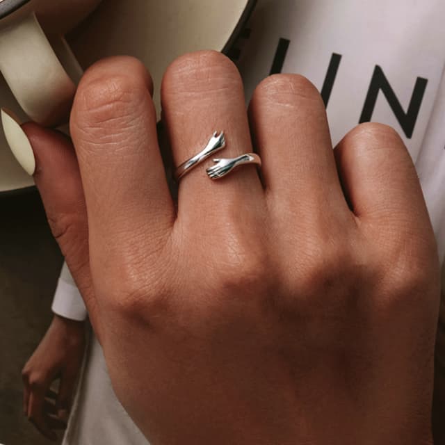 lmjObamoer925SterlingSilverHugWarmthandLoveHandAdjustableRingforWomenPartyJewelryHis