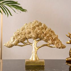 Tree Sculpture Table Ornament