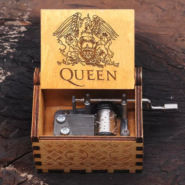 handcrankedwoodenqueenmusicbox2