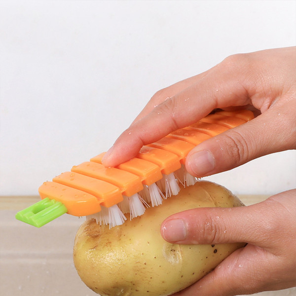 https://www.inspireuplift.com/resizer/?image=https://cdn.inspireuplift.com/uploads/images/seller_product_variant_images/bendable-fuller-potato-scrubbing-brush-2999/1628246820_potatobrush2.png&width=600&height=600&quality=90&format=auto&fit=pad