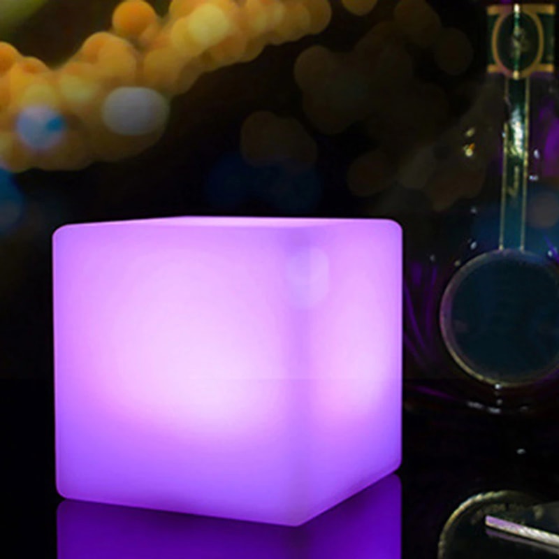 Color Changing LED Cube Light With Remote Control 2