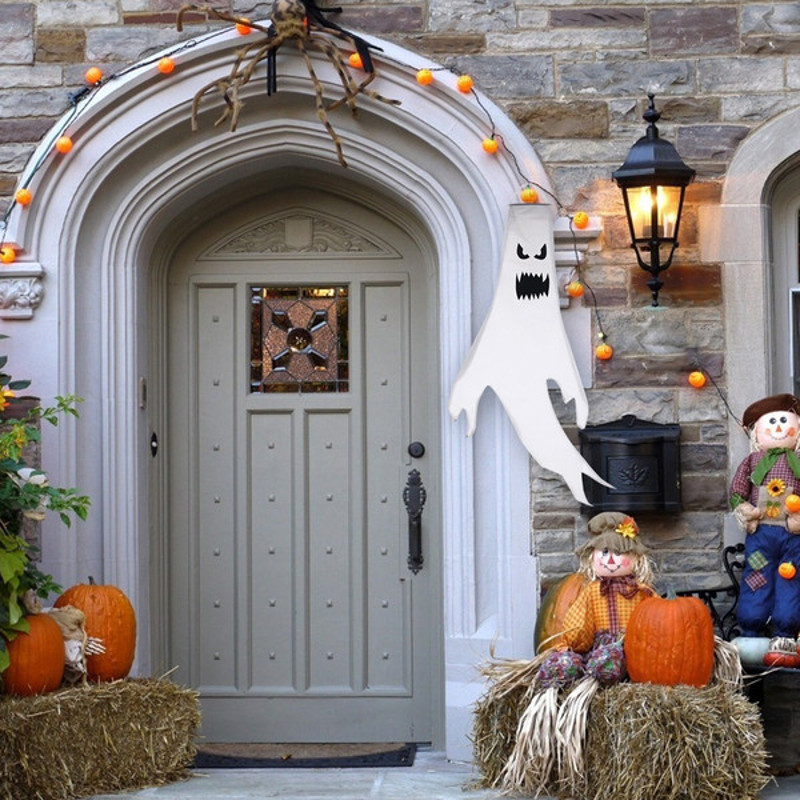 Scary Halloween Flying Ghost+ (3).jpg