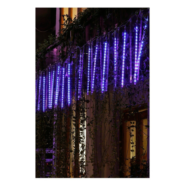 LED Dripping Icicle Lights Outdoor For Christmas & Celebrations (8-Piece Set) (2).jpg
