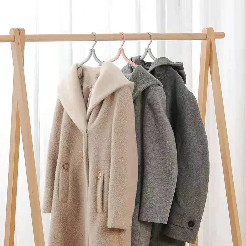 Retractable Portable Travel Hangers6