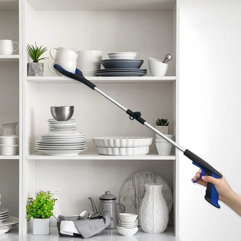 Foldable Grabber With 360 Swivel Clip3