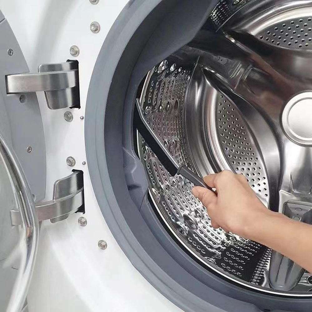 Durable gap cleaning brush for car interiors