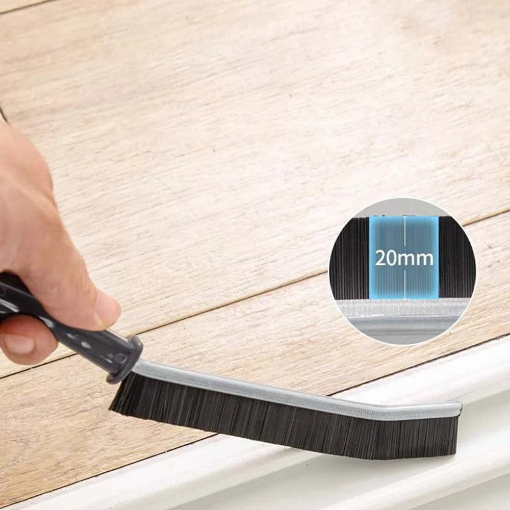 Deep reach cleaning brush for kitchen corners
