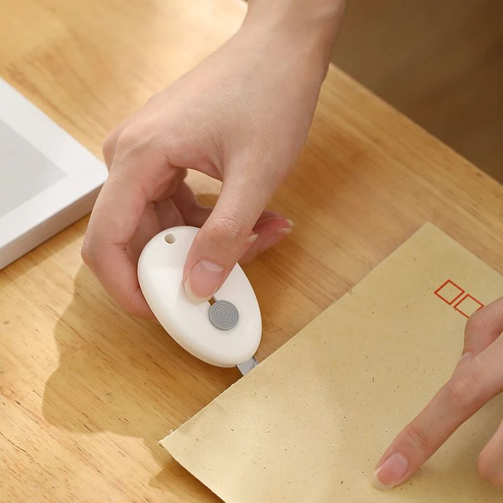 Magnetic Craft Cutting Tool