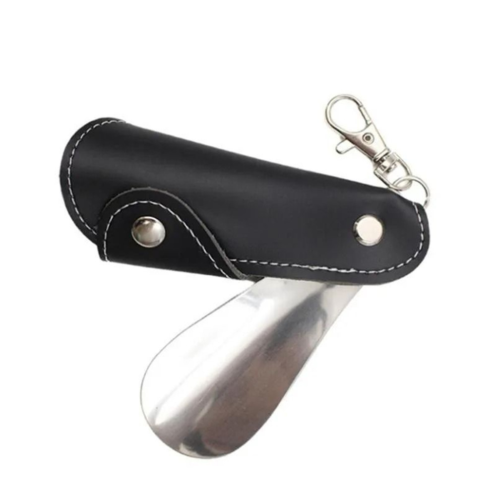 Small shoe horn for men and women