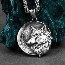 Wolf head pendant, Stainless steel necklace, Animal lover gift, Unisex jewelry