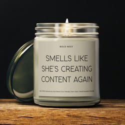 personalized content creator candle custom gift for influencer blogger podcaster social media manager desk decor candle