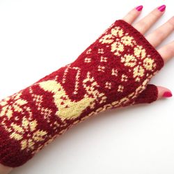 Wool Fingerless Gloves Women's Hand Knit Norwegian Wrist Warmers with Deer Warm Winter Fingerless Mittens Christmas gift