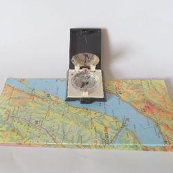 pocket compass working vintage compass red army soviet navigation compass "tourist 2" collectible gift for travelers