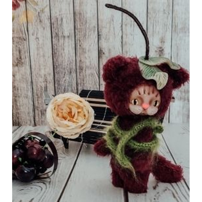 Cat Cherry Handmade Work Interior Toy 0