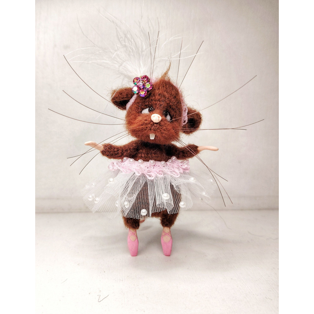 Little Funny Ballerina Mouse 45 Inches Tall In Pointe Shoes 1