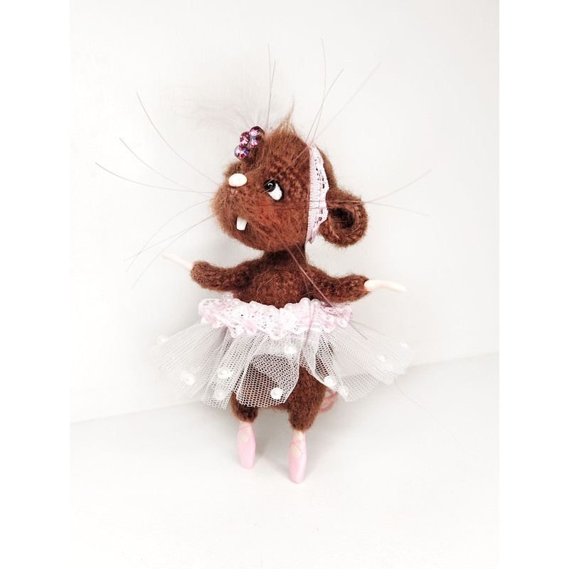 Little Funny Ballerina Mouse 45 Inches Tall In Pointe Shoes 2