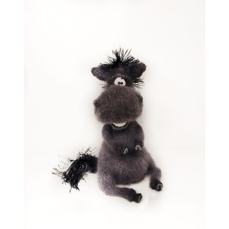 Souvenir Horse Is A Gift Idea For Christmas 2026 6
