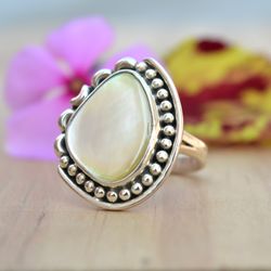 Mother Of Pearl Ring Sterling Silver, Gemstone Ring Women, Boho Silver Ring, Women Jewelry, Boho Gemstone Ring Handmade