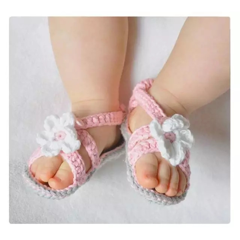 Handmade Crochet Baby Flip Flop Sandals, Summer Baby Sandals with Puff Flowers, Cute Crochet Baby Sandals