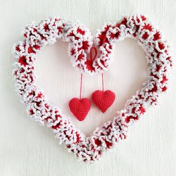 Crochet Valentine wreath pattern for beginners Crochet amigurumi heart Valentine day decorations for home crochet gifts