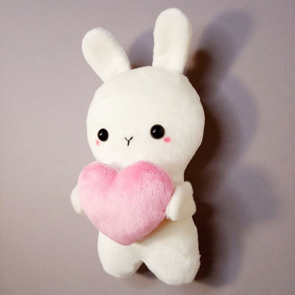 handmade-bunny-plush-toy-with-heart