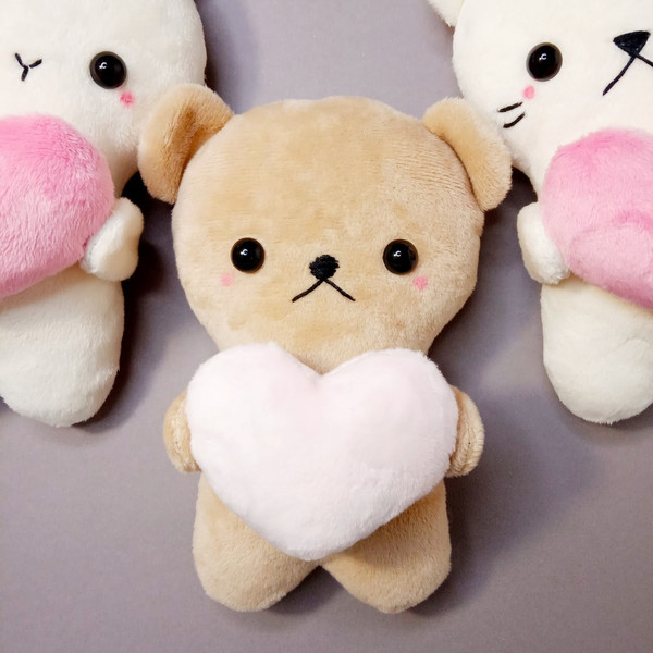 handmade-bear-stuffed-animal-with-heart