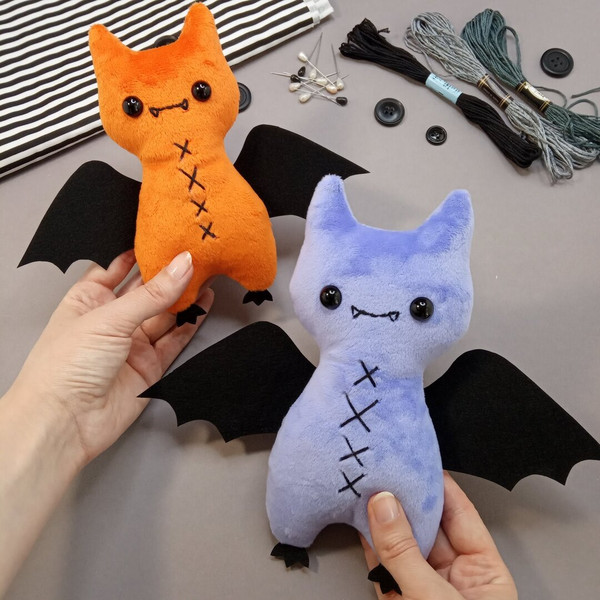 easy-to-sew-plush-toys-bats.jpg