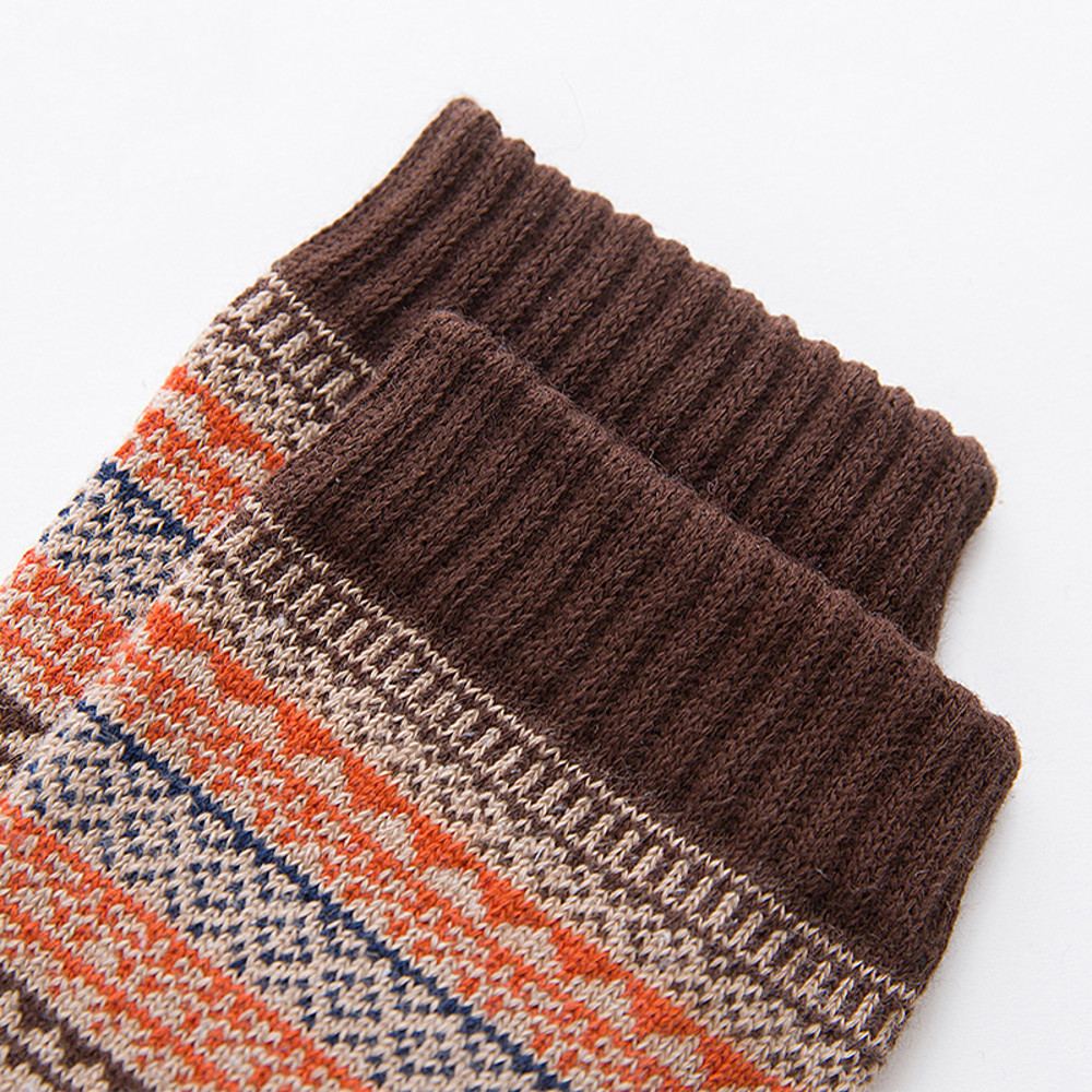 Fashion Mens Wool Socks Retro Style Warm  Colorful For Snow Boots 4