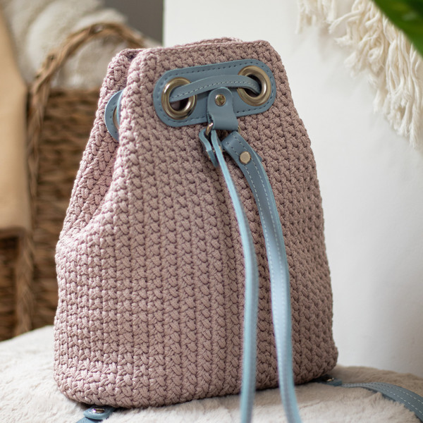crochet-backpack-tutorial4.JPG