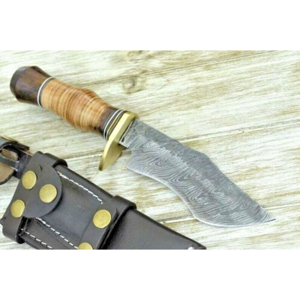 Tactical-Survival-Kit-with-Handcrafted-Hunting-Blade-Wilderness-Guardian-BladeMaster (3).jpg