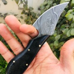 Handmade Damascus Skinner: Unrivaled Craftsmanship for Outdoor Adventures Perfect for Skinner and Camping