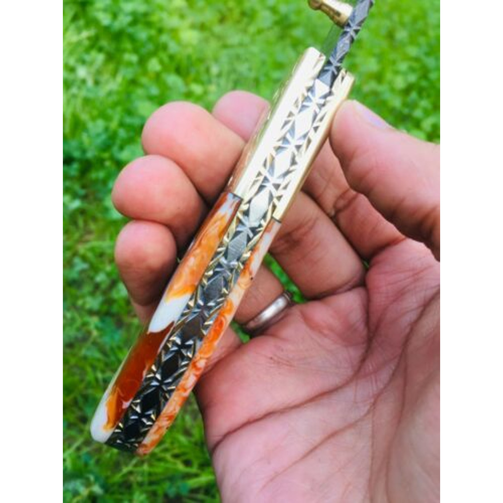 Best-in-Class-Gift-Handmade-Damascus-Camping-Knife-for-Him (8).jpg