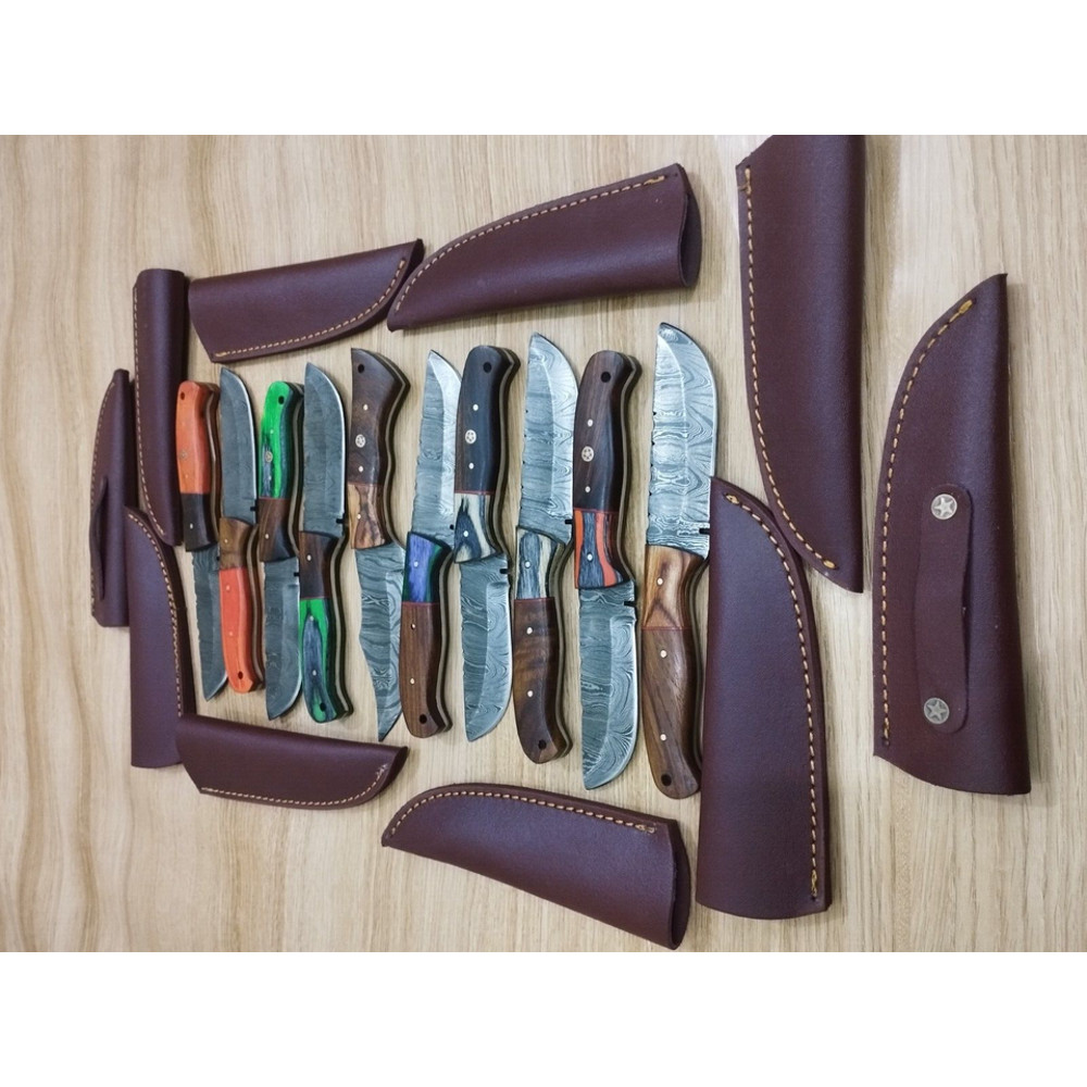 BulkSet10HandmadeDamascusSteelHuntingSkinnerKniveswithSheathBMCollection 4png