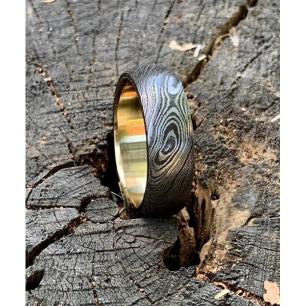 Timeless_Craftsmanship Men's_Damascus_Ring_with_Brass_Sleeve - Perfect_Wedding_Band_and_Engagement_Gift (7).jpg