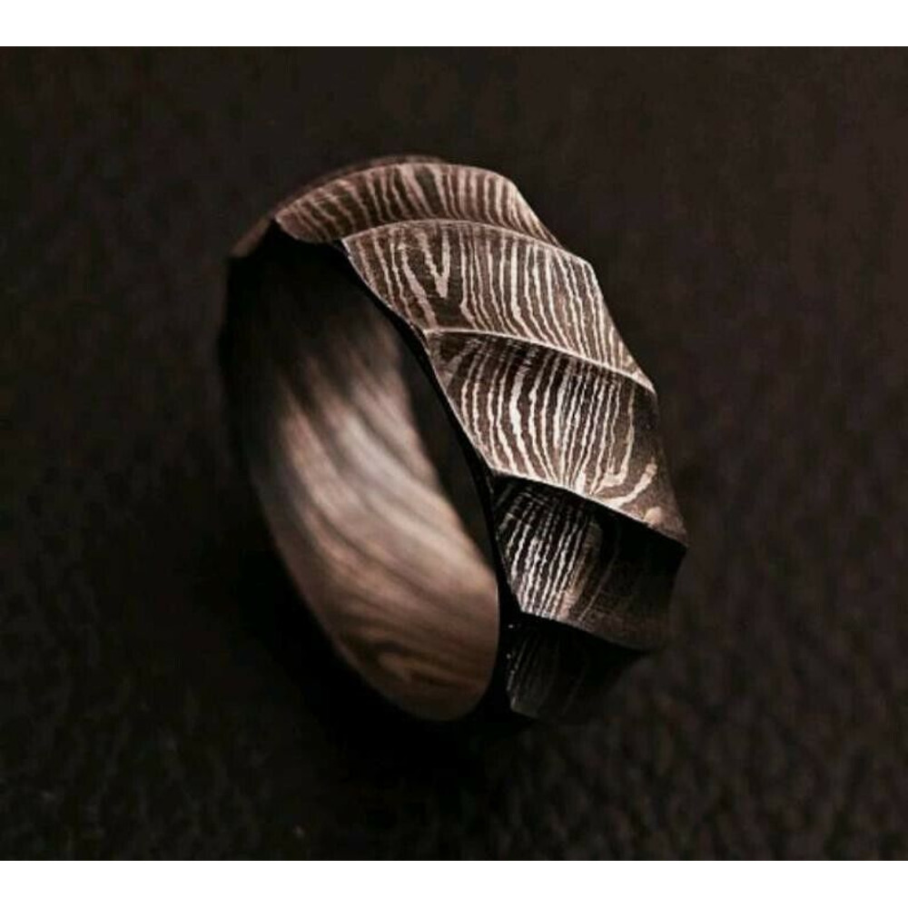 Bold_Elegance 8mm_Men's_Black_Damascus_Steel_Wedding_Band_Ring_in_Barrel_Roll_Style – Exceptional_Men's_Jewelry (1).jpg