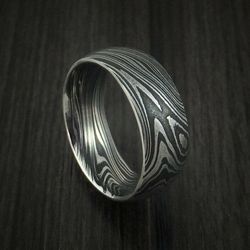 Timeless Elegance: Men's Black Damascus Wedding Band - Unique Ring for Engagements & Special Occasions