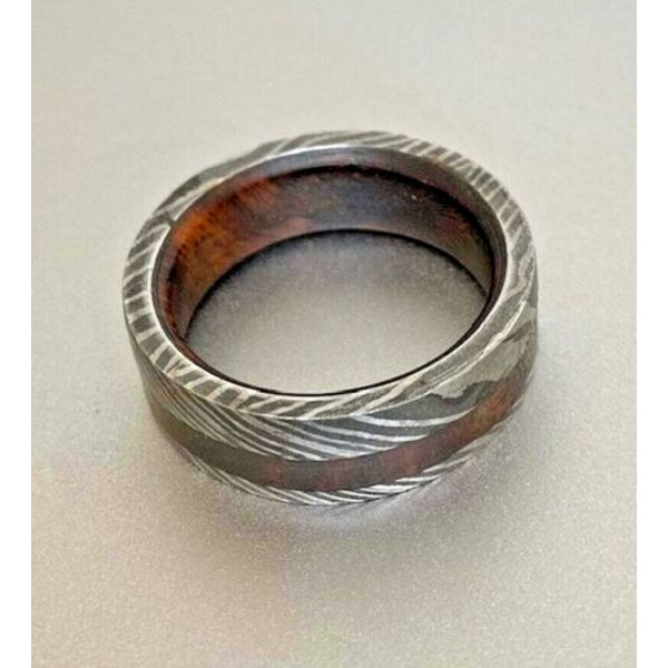 Damascus_Steel_Wedding_Ring_Set_with_Wood_Case_Men's_Women's_Bands_for_Wedding_and_Engagement (2).jpg