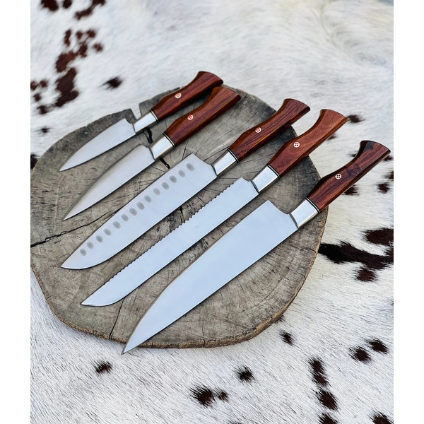 Premium_Custom_Handmade_Stainless_Steel_5-Piece_Kitchen_Knives_Set_with_Chef,_BBQ,_and_Butcher_Knives_-_Rosewood_Handle (2).jpg