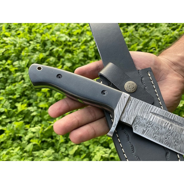 Customize_Your_Adventure_Tactical_Chef,_Survival,_and_Bushcraft_Knives_Collection (4).jpg