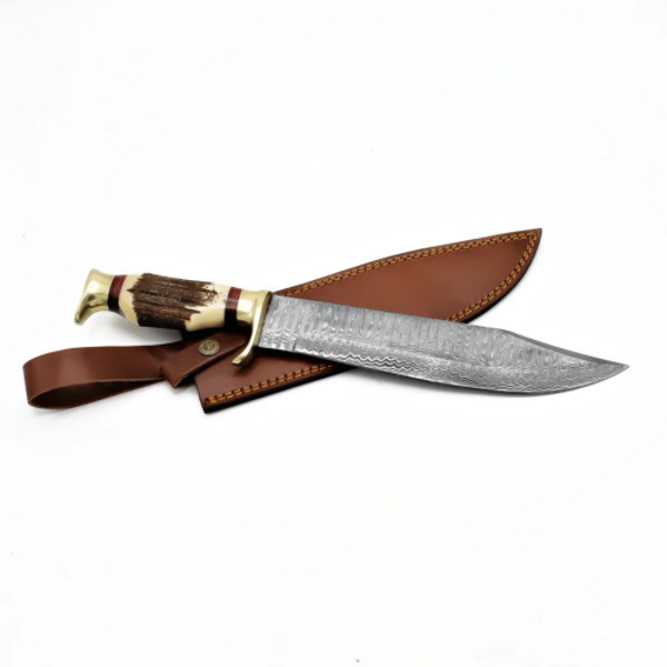 Custom_Handmade_Damascus_Hunting_Bowie_Knife_with_Wood_Handle (4).png