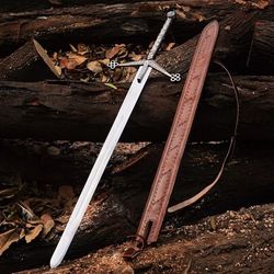 Handmade Claymore Sword with Engraved Highland Flair in J2 Steel - BladeMaster