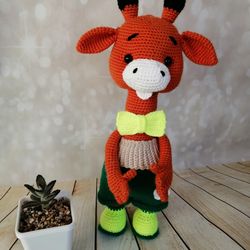 Giraffe, knitted toy, knitted giraffe