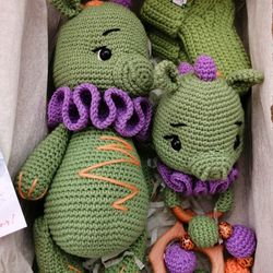 Raffle dragon, Baby box, stuffed dragon toy, rodent owl